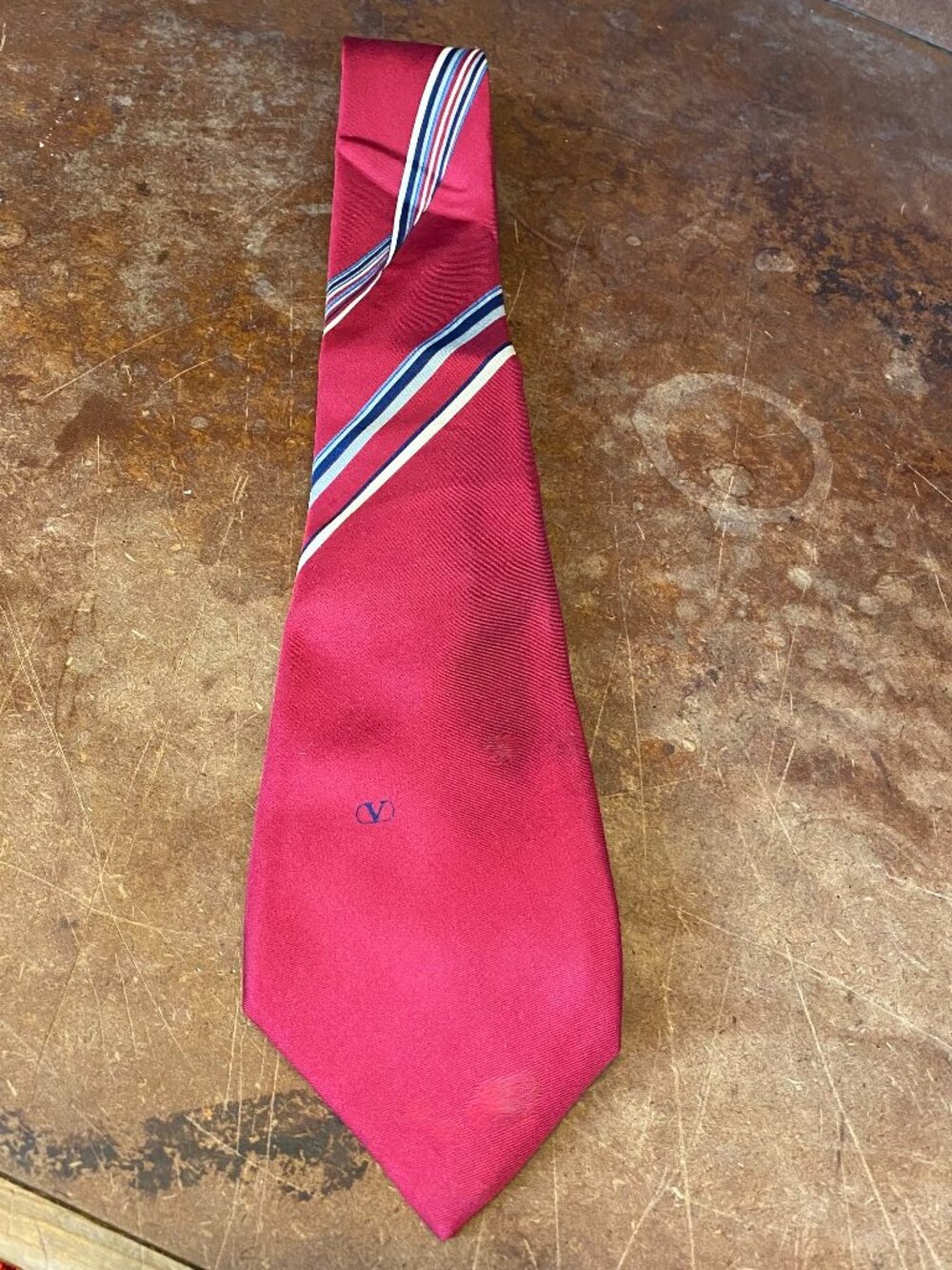 Vintage Valentino Cravatte Red 100% Silk Tie featuring Made in Italy